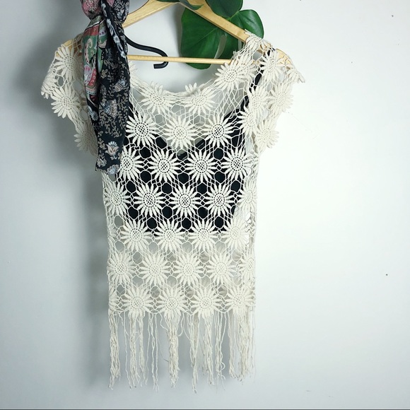 Vintage crochet sunflower ‘90’s top. - Picture 1 of 6